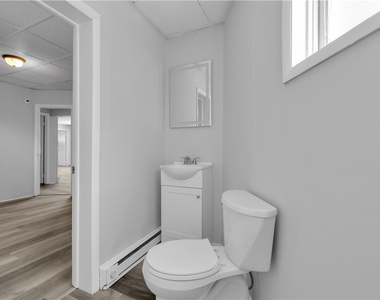 149 Ridge Street - Photo Thumbnail 9