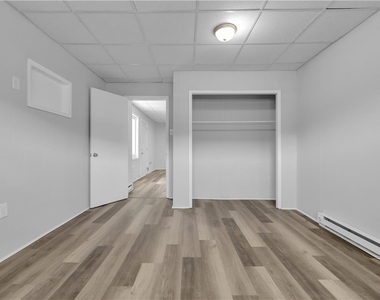 149 Ridge Street - Photo Thumbnail 7