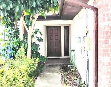 2012 Dover Court - Photo Thumbnail 1