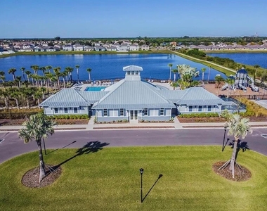 649 Sunlit Coral Street - Photo Thumbnail 12