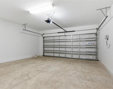 9947 Allendale Street - Photo Thumbnail 9
