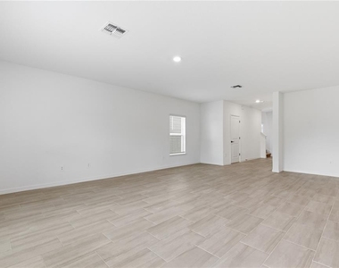9947 Allendale St Street - Photo Thumbnail 3