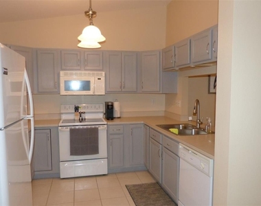1610 Seascape Circle - Photo Thumbnail 2