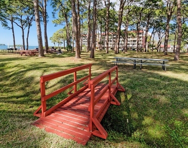 2700 Bayshore Boulevard - Photo Thumbnail 32