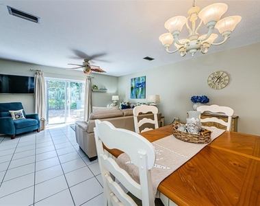 2700 Bayshore Boulevard - Photo Thumbnail 5