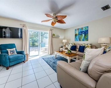 2700 Bayshore Boulevard - Photo Thumbnail 6