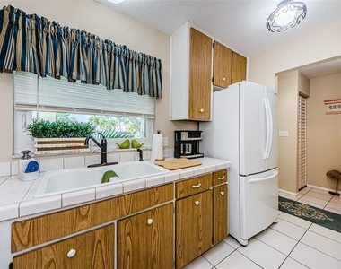 2700 Bayshore Boulevard - Photo Thumbnail 18