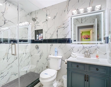 10704 Donbrese Avenue - Photo Thumbnail 28