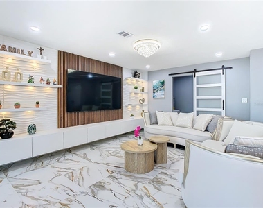 10704 Donbrese Avenue - Photo Thumbnail 6
