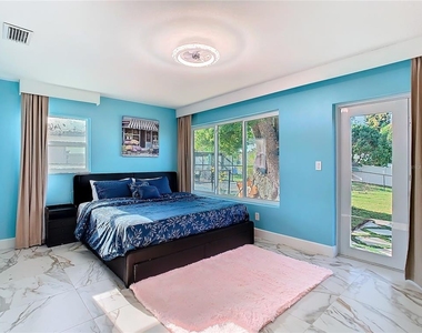 10704 Donbrese Avenue - Photo Thumbnail 16