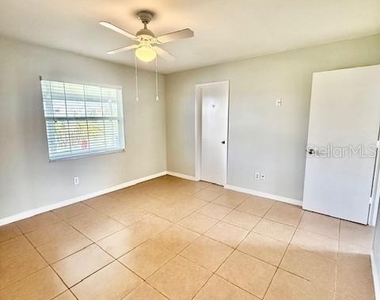 19 Lago Mesa Way - Photo Thumbnail 14