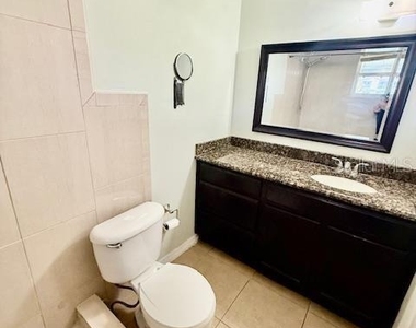 19 Lago Mesa Way - Photo Thumbnail 12