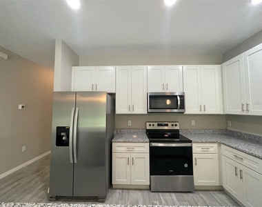 721 Bittern Lane - Photo Thumbnail 3