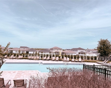 1084 Papaya Circle - Photo Thumbnail 35