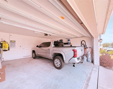1084 Papaya Circle - Photo Thumbnail 34