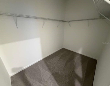 5111 Natalia Drive - Photo Thumbnail 4