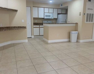 2208 Antigua Place - Photo Thumbnail 2
