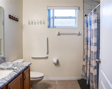 2955 Marbella Drive - Photo Thumbnail 17