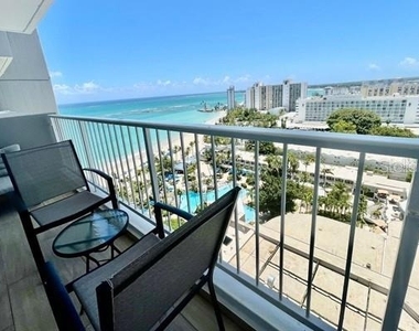 37 Ave. Isla Verde - Photo Thumbnail 7