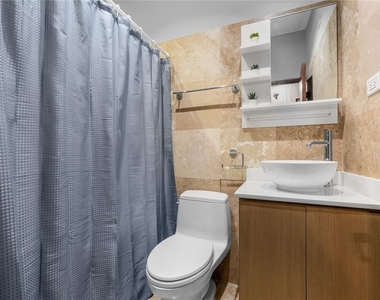 311 Luna St - Photo Thumbnail 25