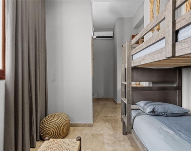 311 Luna St - Photo Thumbnail 24