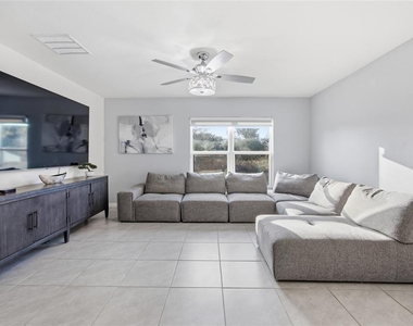16402 Sw 17th Terrace Road - Photo Thumbnail 18
