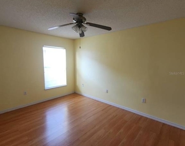 3113 Turret Drive - Photo Thumbnail 8