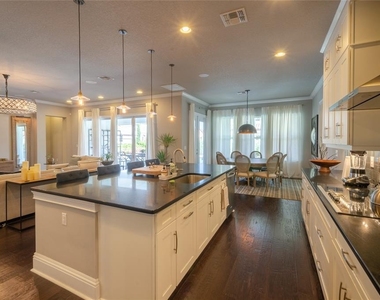 8539 Pippen Drive - Photo Thumbnail 11
