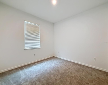 418 Quayside Avenue - Photo Thumbnail 22