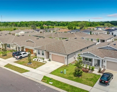 418 Quayside Avenue - Photo Thumbnail 42