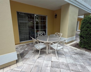 7506 Seven Eagles Way - Photo Thumbnail 12