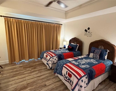 7506 Seven Eagles Way - Photo Thumbnail 16