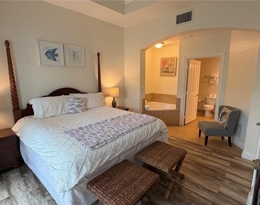 7506 Seven Eagles Way - Photo Thumbnail 6