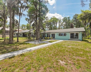 9118 Edgewater Drive - Photo Thumbnail 32