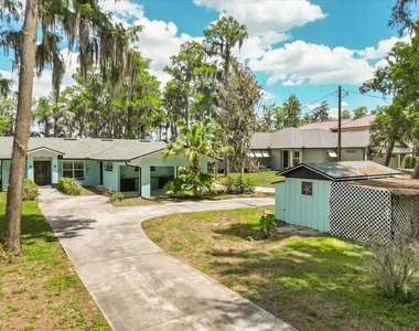 9118 Edgewater Drive - Photo Thumbnail 34