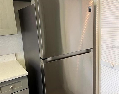 11568 Westwood Boulevard - Photo Thumbnail 12