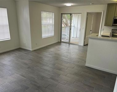 11568 Westwood Boulevard - Photo Thumbnail 5