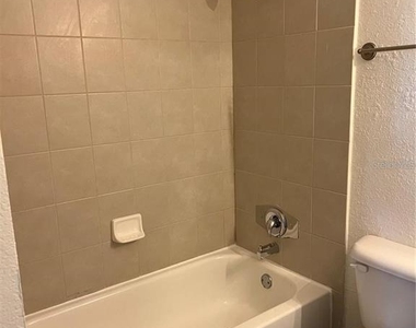 11568 Westwood Boulevard - Photo Thumbnail 18
