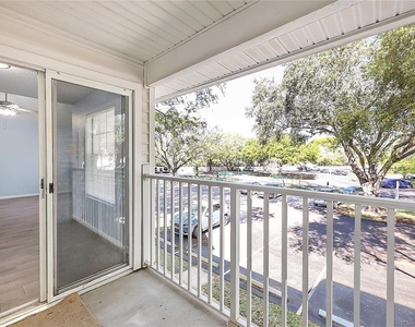 11568 Westwood Boulevard - Photo Thumbnail 20