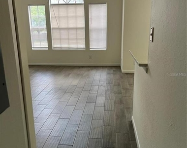 11568 Westwood Boulevard - Photo Thumbnail 17