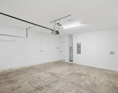 3227 Halsey Avenue Se - Photo Thumbnail 45