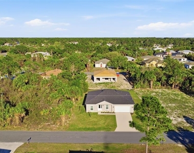 3227 Halsey Avenue Se - Photo Thumbnail 12