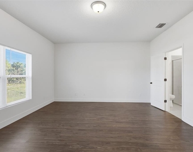 3227 Halsey Avenue Se - Photo Thumbnail 31
