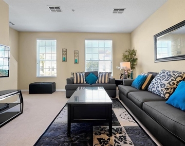 4800 Tidecrest Avenue - Photo Thumbnail 7