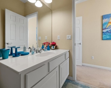 4800 Tidecrest Avenue - Photo Thumbnail 24