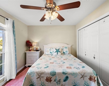 221 Prather Drive - Photo Thumbnail 14