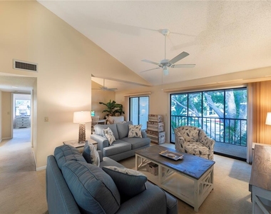 646 Bird Bay Drive E - Photo Thumbnail 4