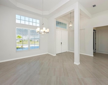 12655 Wellen Golf Street - Photo Thumbnail 6