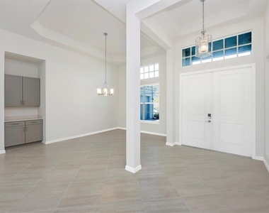 12655 Wellen Golf Street - Photo Thumbnail 4