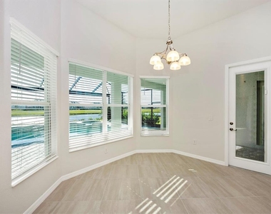 12655 Wellen Golf Street - Photo Thumbnail 21